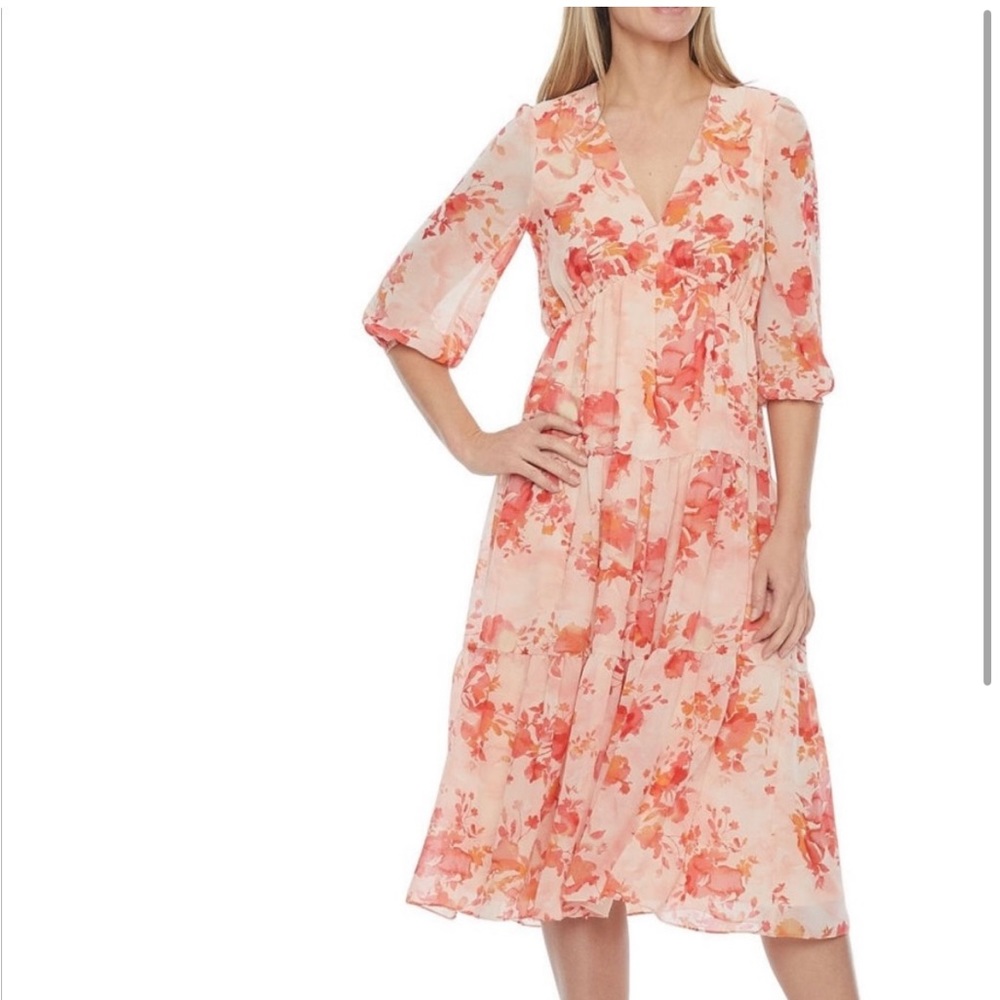 NWOT Maison Tara V-neck 3/4 floral chiffon midi dress